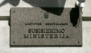vyriausybe-atvere-kelia-„rail-baltica“-depu-statyboms-reikalingos-zemes-paemimui