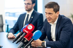 d.-kreivys-sekmingu-laiko-pirmaji-vejo-parko-baltijos-juroje-konkursa