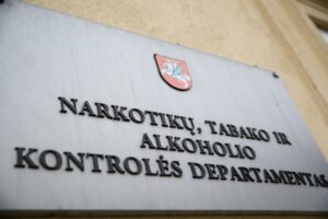 ieskoma-naujo-narkotiku,-tabako-ir-alkoholio-kontroles-departamento-vadovo