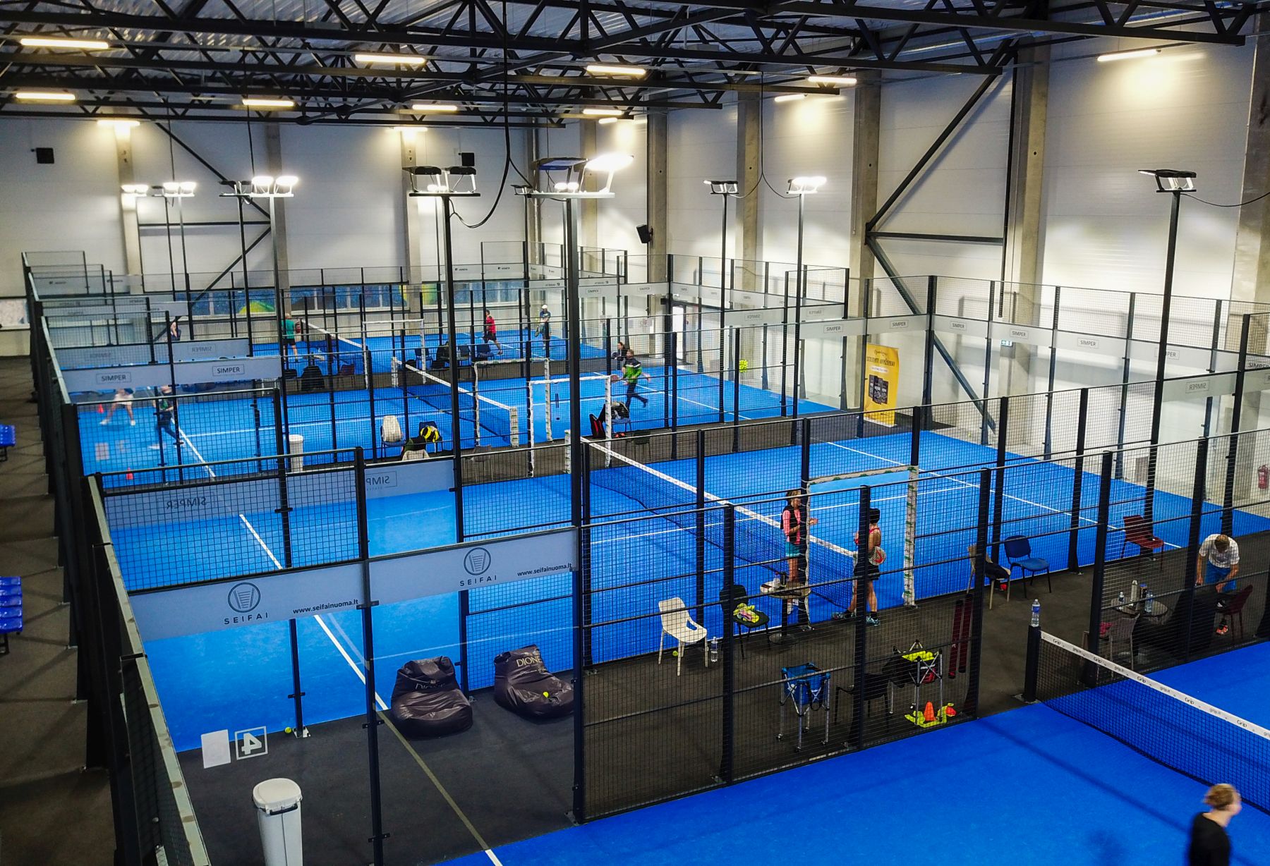 „tennis-space“-pleciasi:-netrukus-prasides-didziausio-europoje-teniso,-padelio-ir-skvoso-centro-statybos