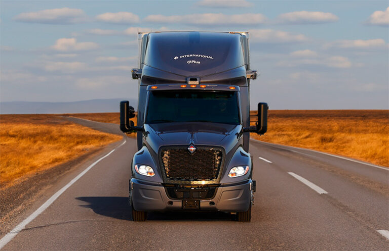 International Motors ir PlusAI kuria L4 autonominį sunkvežimį su NVIDIA DRIVE AGX
